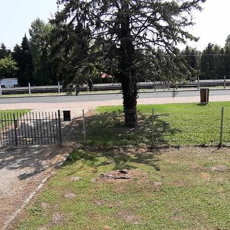 Appartamento Rosy Apartman Vonyarcvashegy Esterno foto