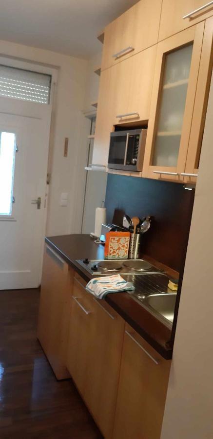 Appartamento Rosy Apartman Vonyarcvashegy Esterno foto